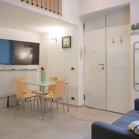 Casa Ludo - Milano Navigli Apartment Bagian luar foto